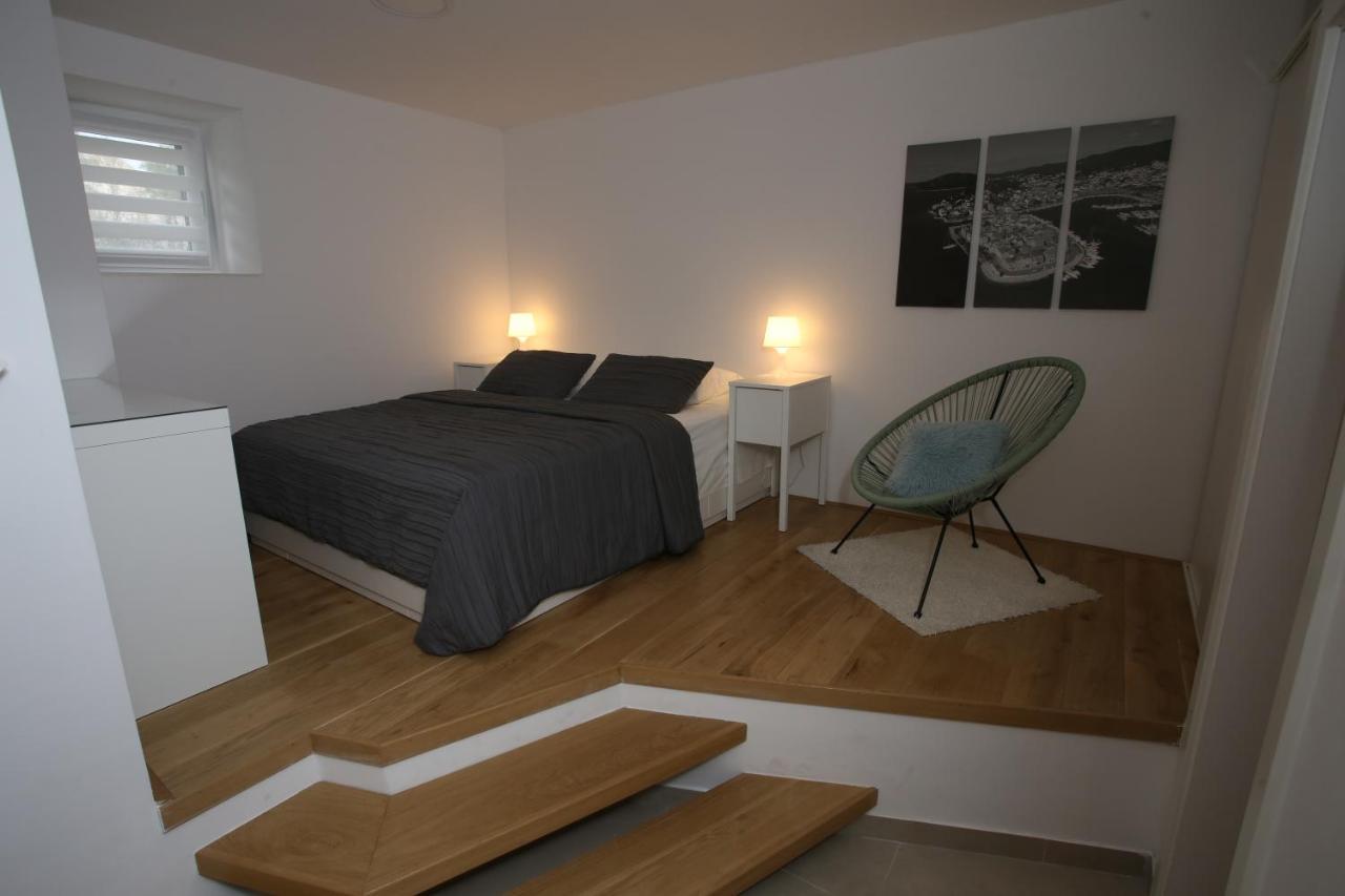 Apartmani Tri Bunje Tribalj Eksteriør bilde